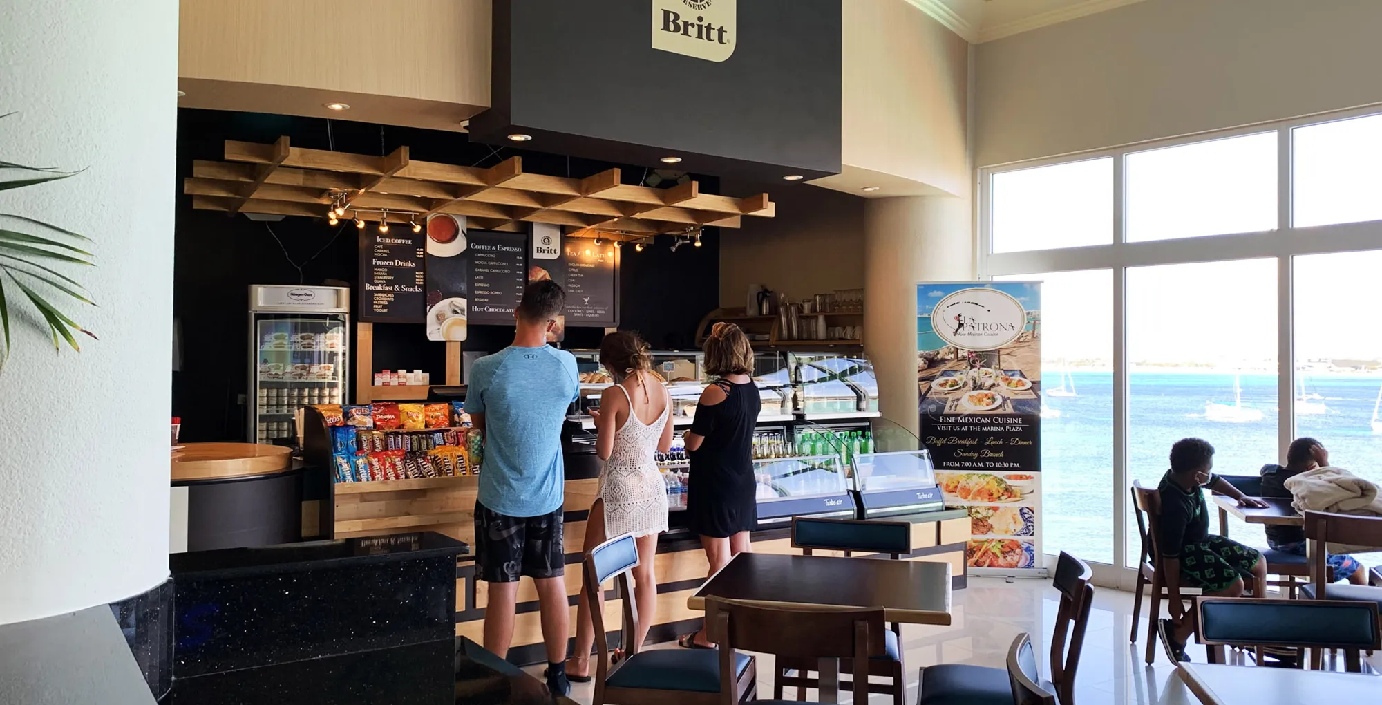 Simpson Bay Resort, Marina & Spa - Cafe Britt