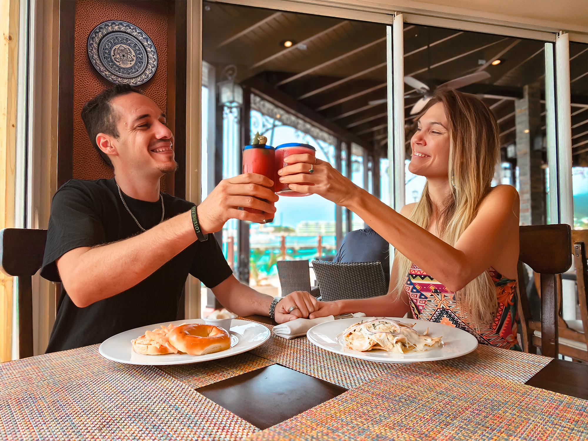 Seasonal Breakfast Bonus!: Room + 2 Daily Breakfasts